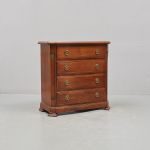 1286 1310 CHEST OF DRAWERS